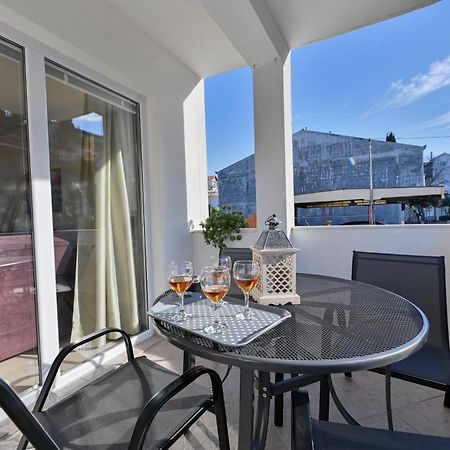 Apartman Misura Trogir Exterior photo