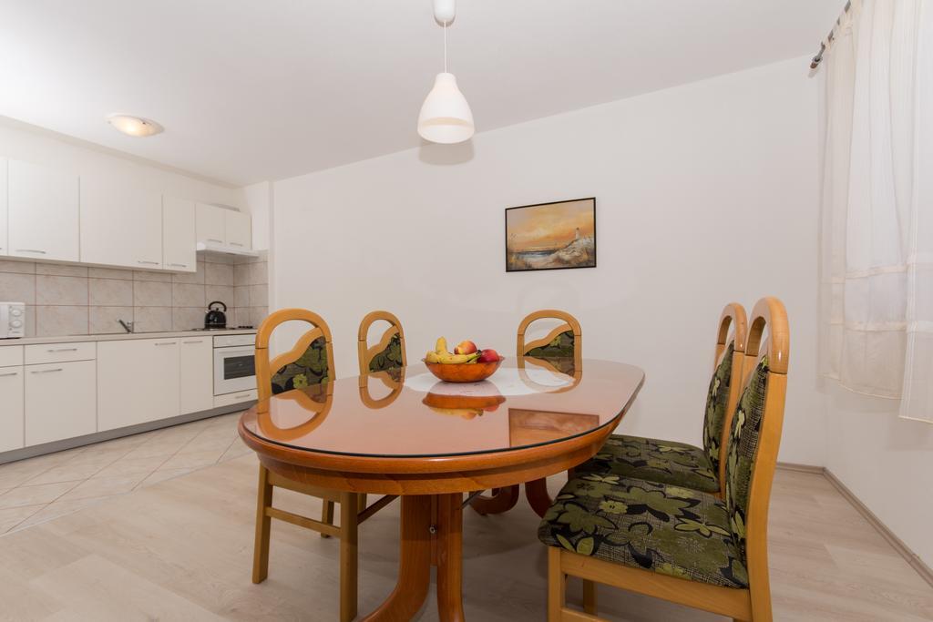 Apartman Misura Trogir Exterior photo